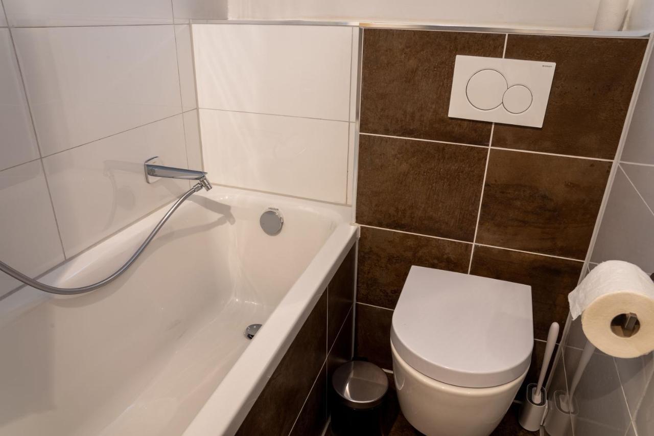 Altstadtjuwel Liboria Apartment Augsburg Ngoại thất bức ảnh